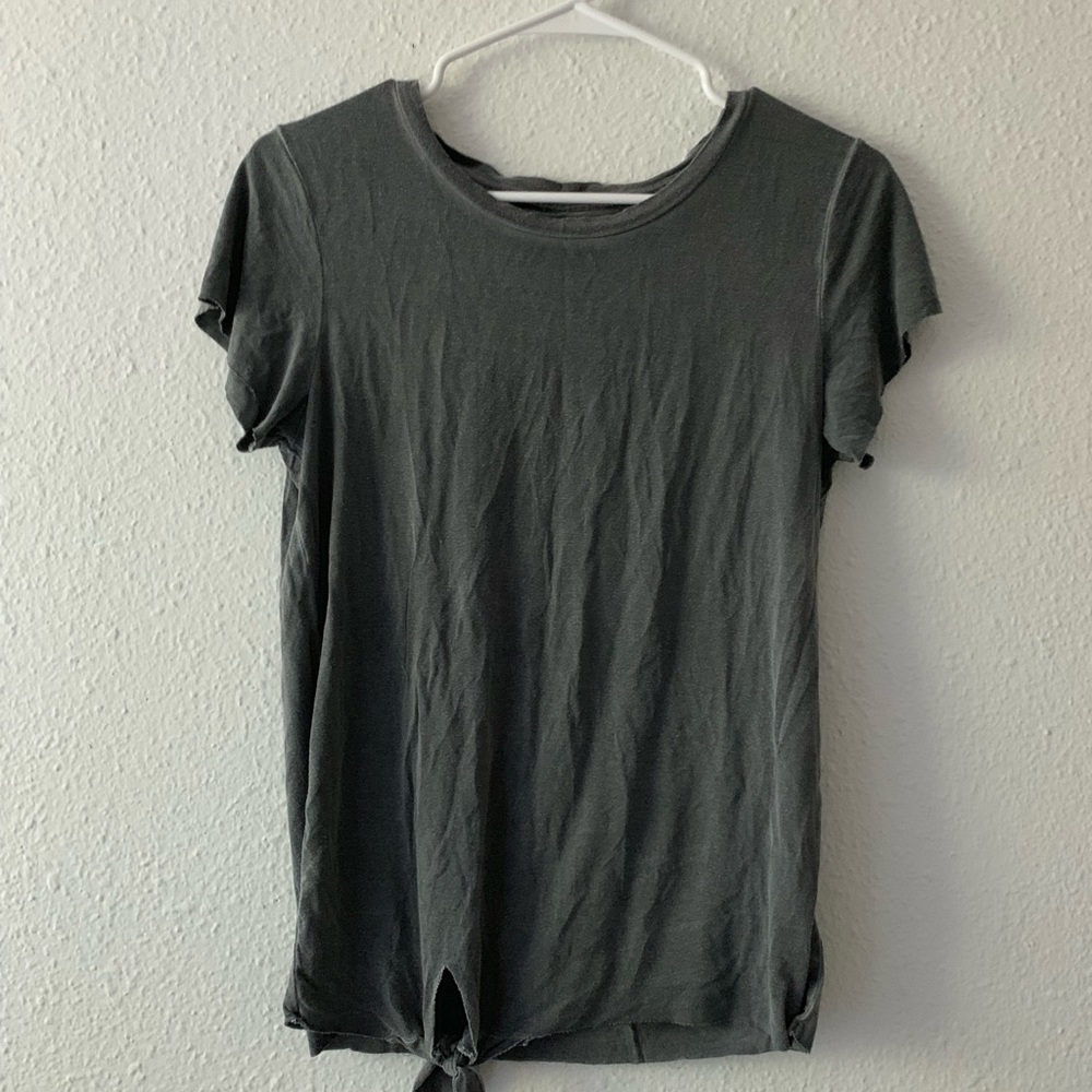front knot tie grey tee american eagle